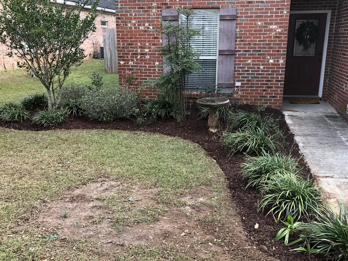 Mulch Installation in West Mobile